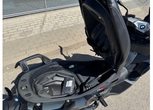BMW C400X