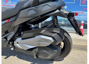 BMW C400X
