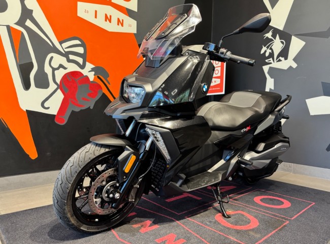 BMW C400X