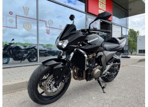 Kawasaki Z750