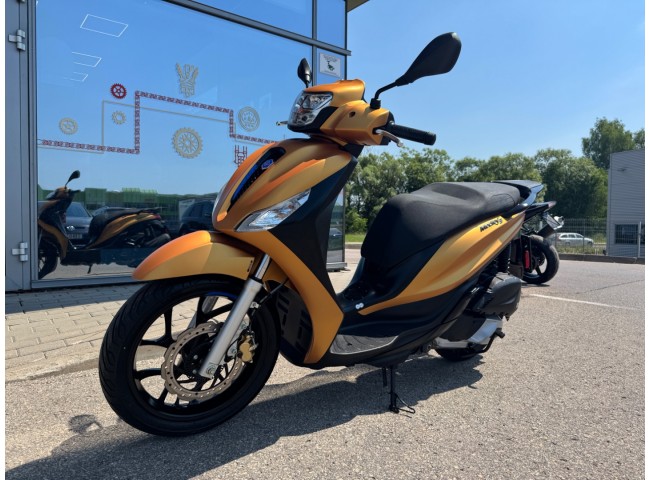 Piaggio Medley S 125