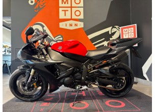 Yamaha R1