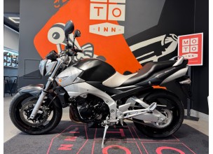Suzuki Gsr600