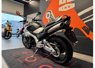 Suzuki Gsr600