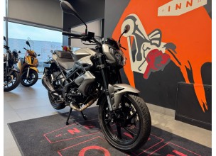 Benelli BN125