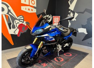BMW F900 XR