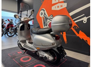 Piaggio Vespa 125 