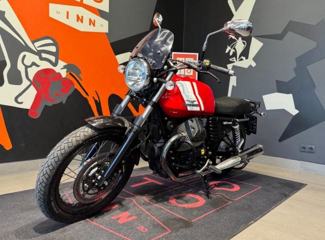 MOTO GUZZI V7 SPECIAL
