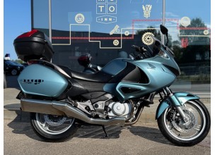 Honda NT700V Deauville