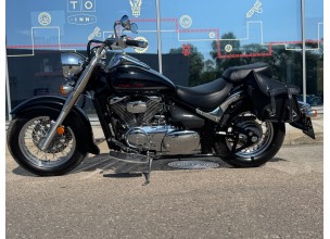 Suzuki VL800