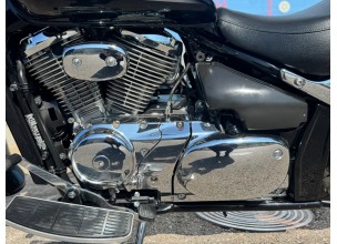 Suzuki VL800