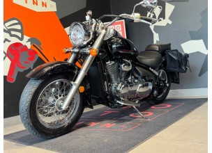 Suzuki VL800