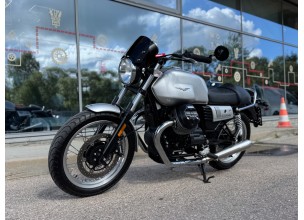 Moto Guzzi V7 Specia