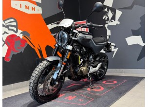 Husqvarna Svartpilen 125 Abs