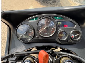 Suzuki GSX750F Katana