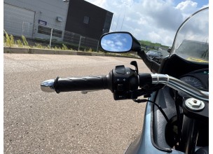 Suzuki GSX750F Katana