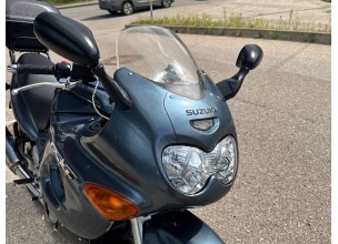 Suzuki GSX750F Katana