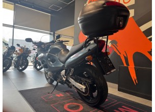 Suzuki GSX750F Katana