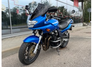 Kawasaki ZR7S