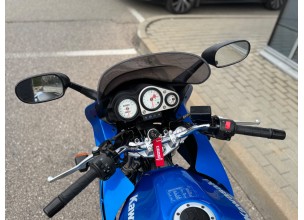 Kawasaki ZR7S