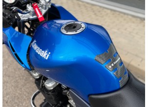 Kawasaki ZR7S