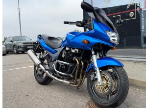 Kawasaki ZR7S