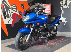 Kawasaki ZR7S