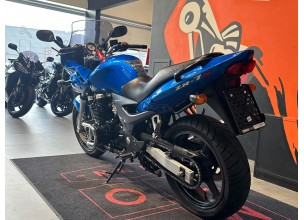 Kawasaki ZR7S