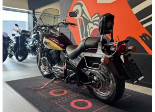 ﻿Kawasaki Vn800