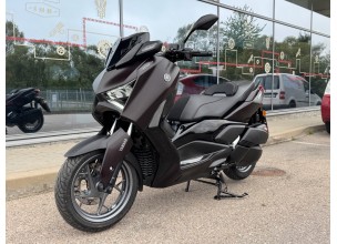 Yamaha Xmax 300
