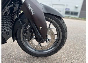 Yamaha Xmax 300