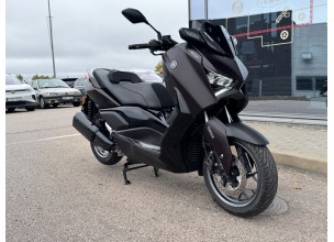 Yamaha Xmax 300
