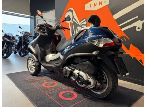 Piaggio Mp3 400