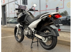 Suzuki XF650 Freewind