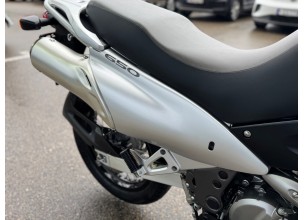 Suzuki XF650 Freewind