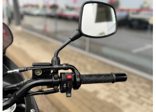 Suzuki XF650 Freewind