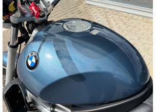 BMW R1100R