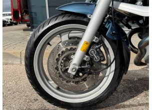 BMW R1100R