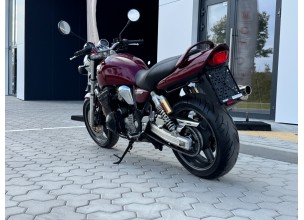 Suzuki GSX750