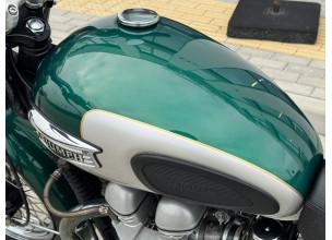 Triumph Boneville 790