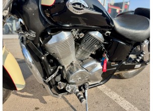 Honda Shadow Vt750