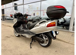 Suzuki Burgman 650