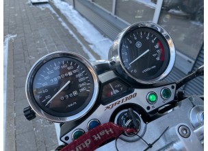Yamaha XJR1300 