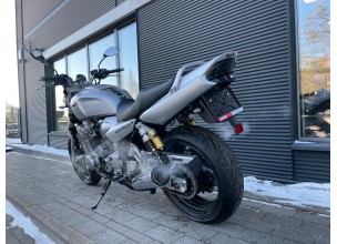 Yamaha XJR1300 
