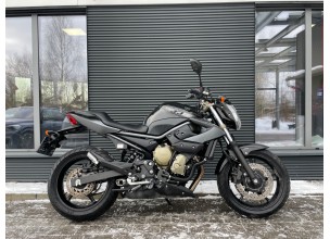 Yamaha XJ6 ABS
