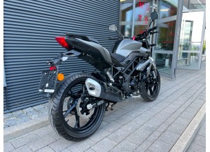 Benelli Bn125