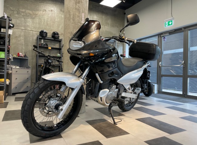 Suzuki Xf650 Freewind