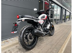 Yamaha XSR125 Abs