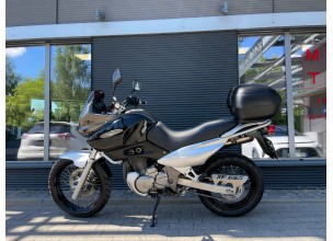 Suzuki Xf650 Freewind