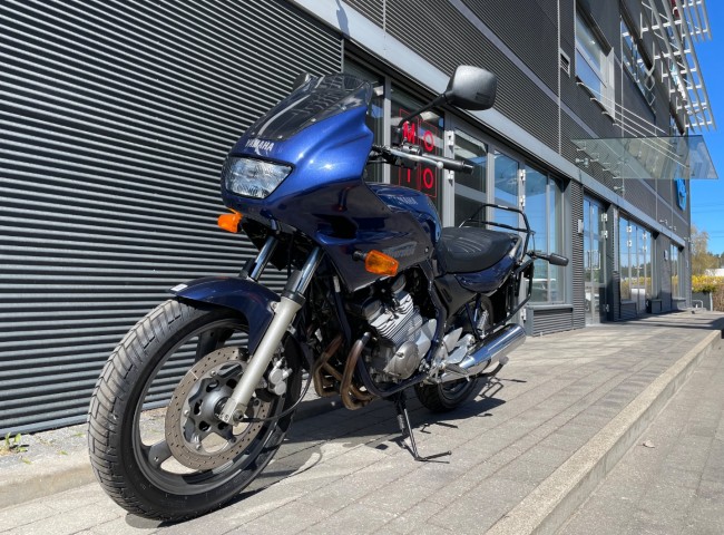 Yamaha Xj600
